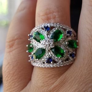 Swarovski Elements Emerald 925 Silver Ring NWOT